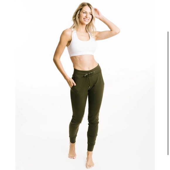 ZYIA Ascend Joggers Olive Green Sz Large - Picture 6 of 12